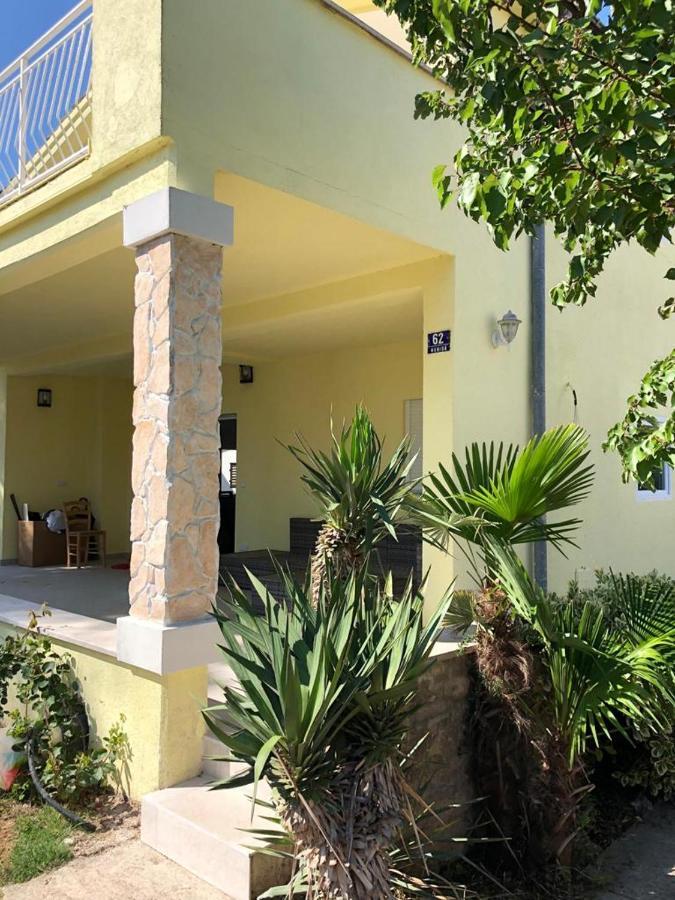 Five Bedroom House Near Sandy Beach Villa Major 메덜린 외부 사진