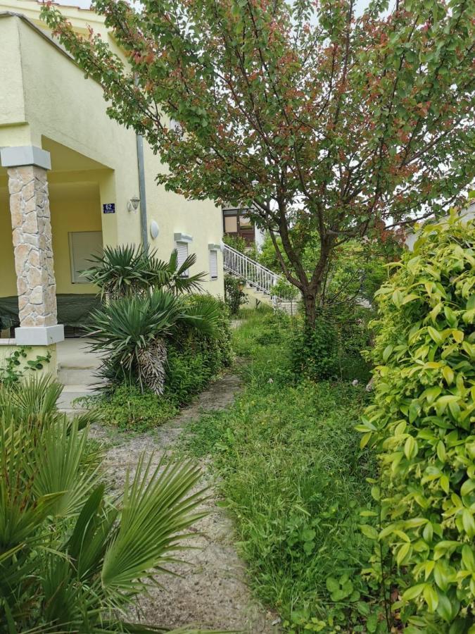 Five Bedroom House Near Sandy Beach Villa Major 메덜린 외부 사진